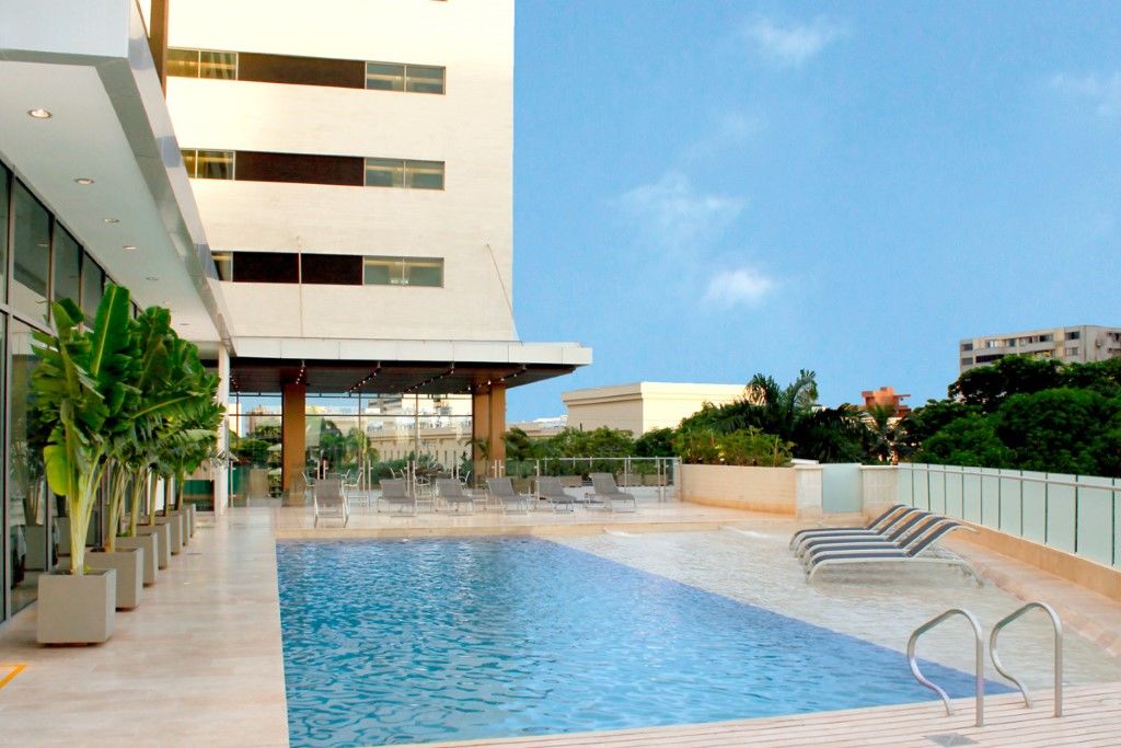 Estelar Alto Prado Barranquilla  Exterior photo Rooftop pool